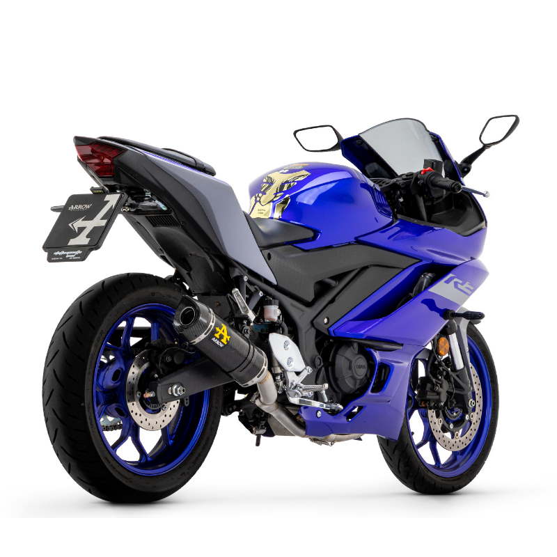 Escape en carbono Arrow Yamaha MT-03, YZF R3 / R25 15-